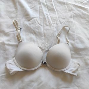 32b push-up bra